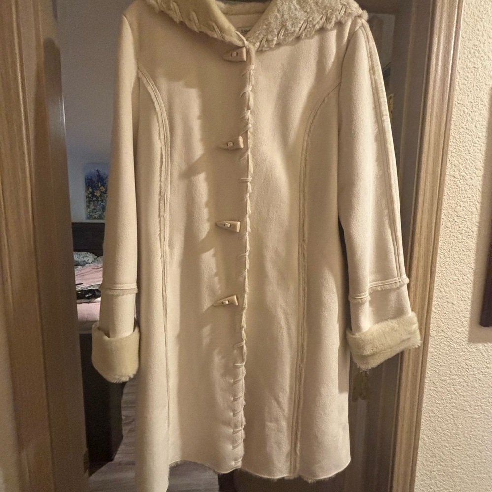 Winter White Coat - image 6